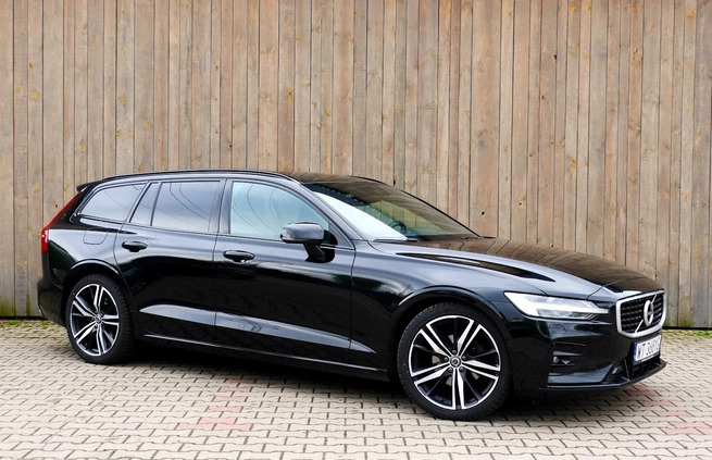 Volvo V60 cena 128900 przebieg: 98400, rok produkcji 2020 z Golczewo małe 497